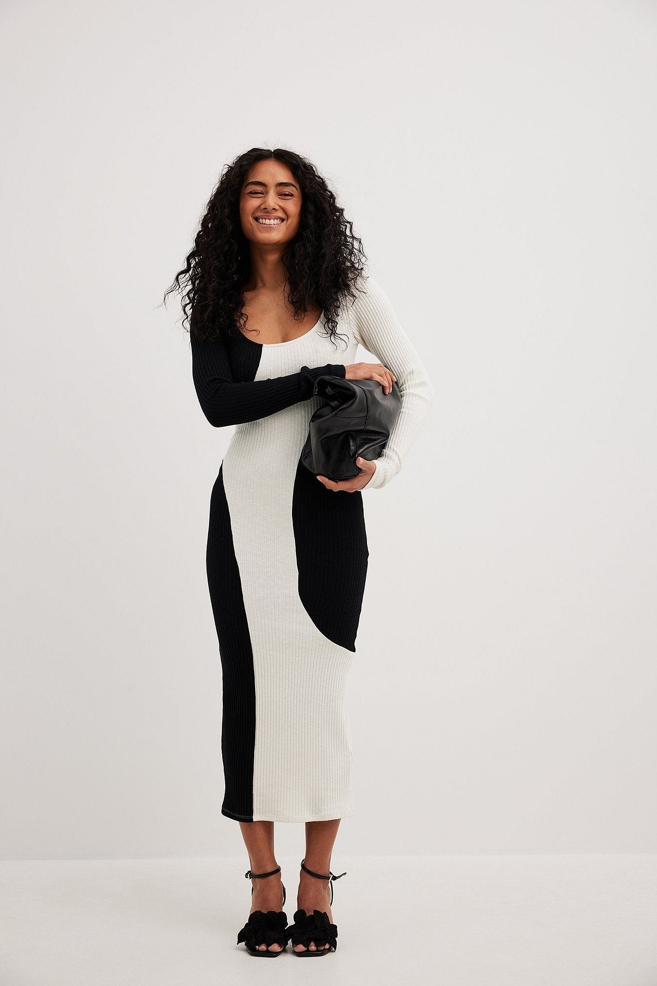 Topfitters™ | Belen Contrast Knit Midi-jurk