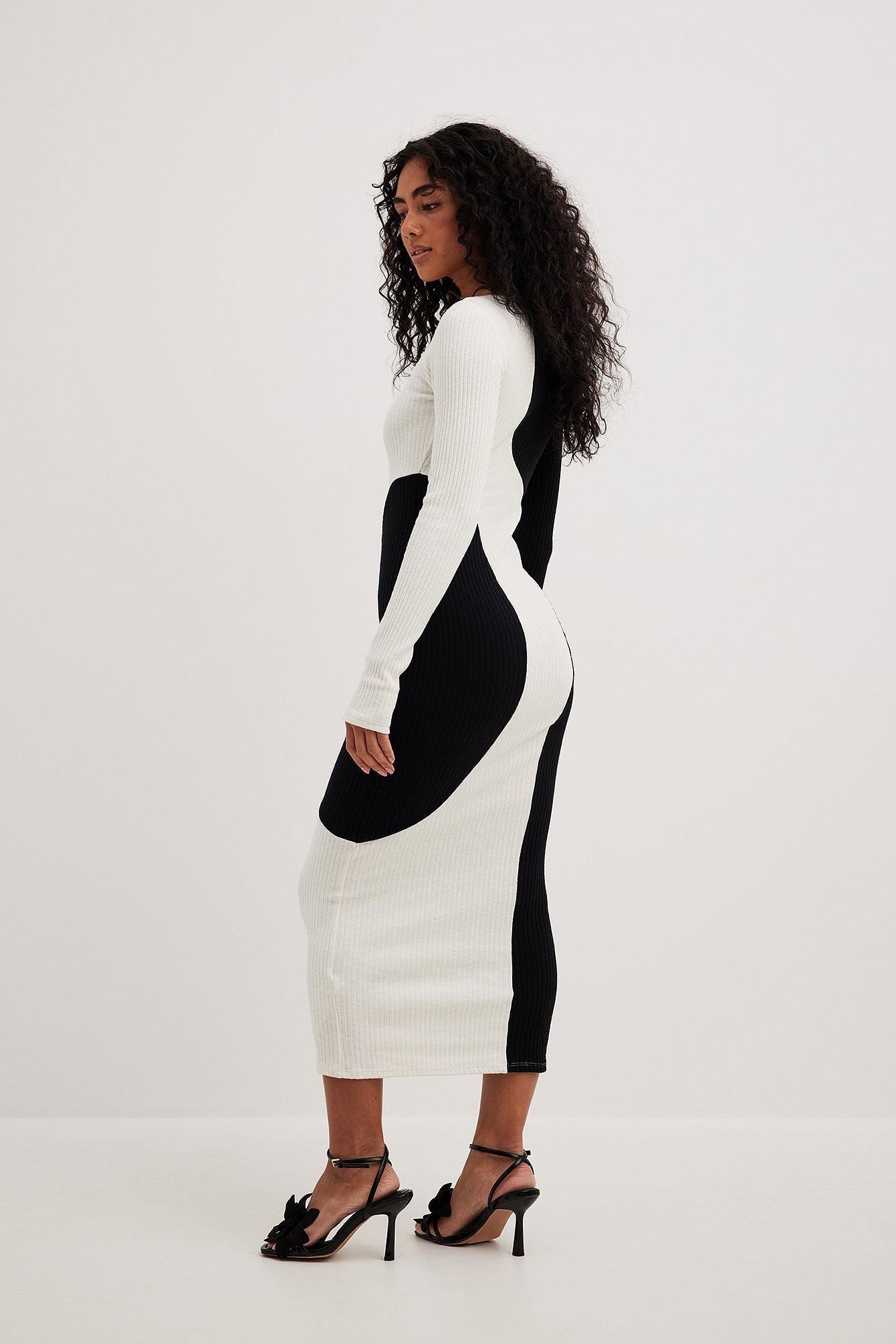 Topfitters™ | Belen Contrast Knit Midi-jurk