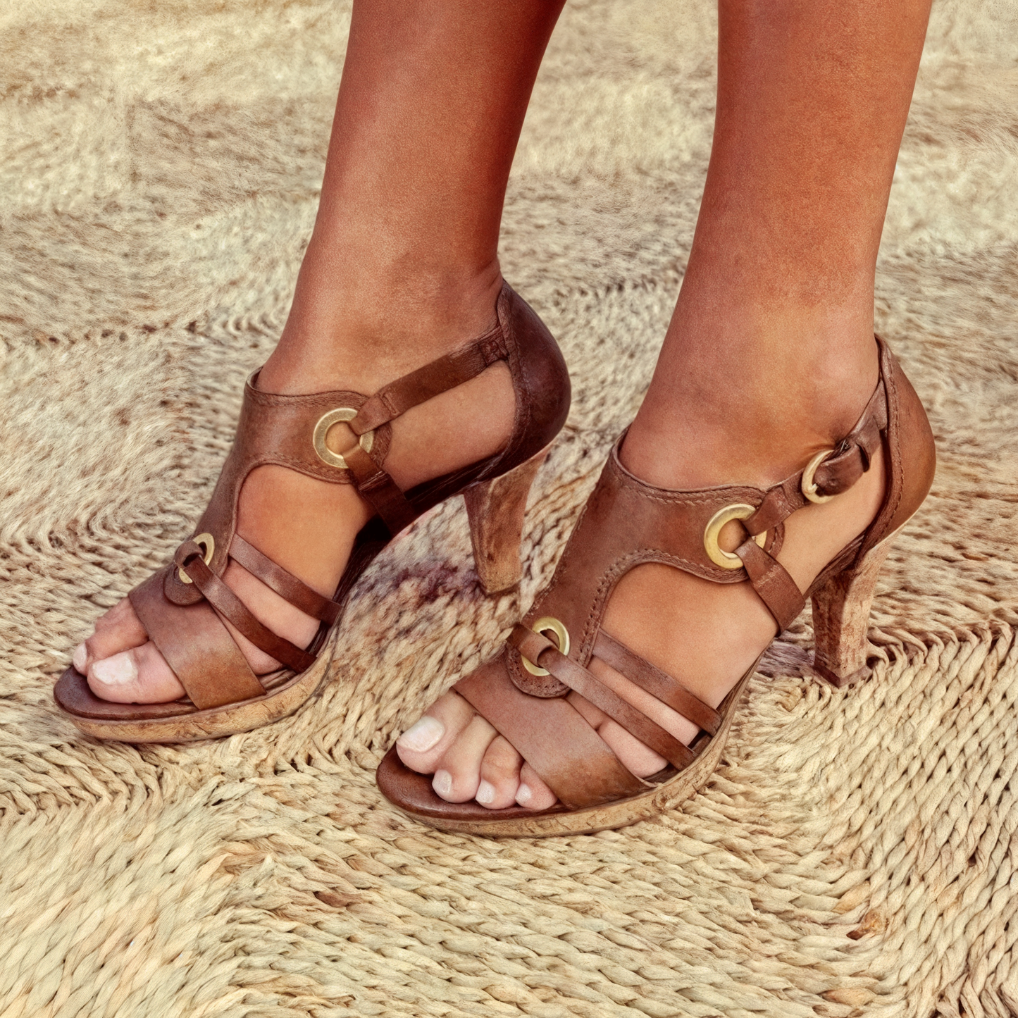 Topfitters™ | Elegante Dames Sandalen met Hak – Lederen Look en Gouden Details
